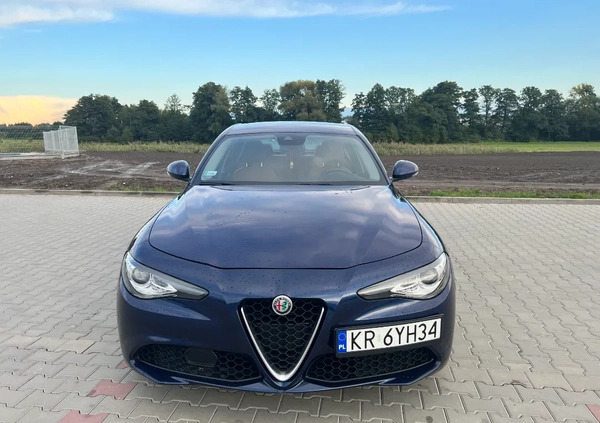 Alfa Romeo Giulia cena 97500 przebieg: 107000, rok produkcji 2019 z Kraków małe 277